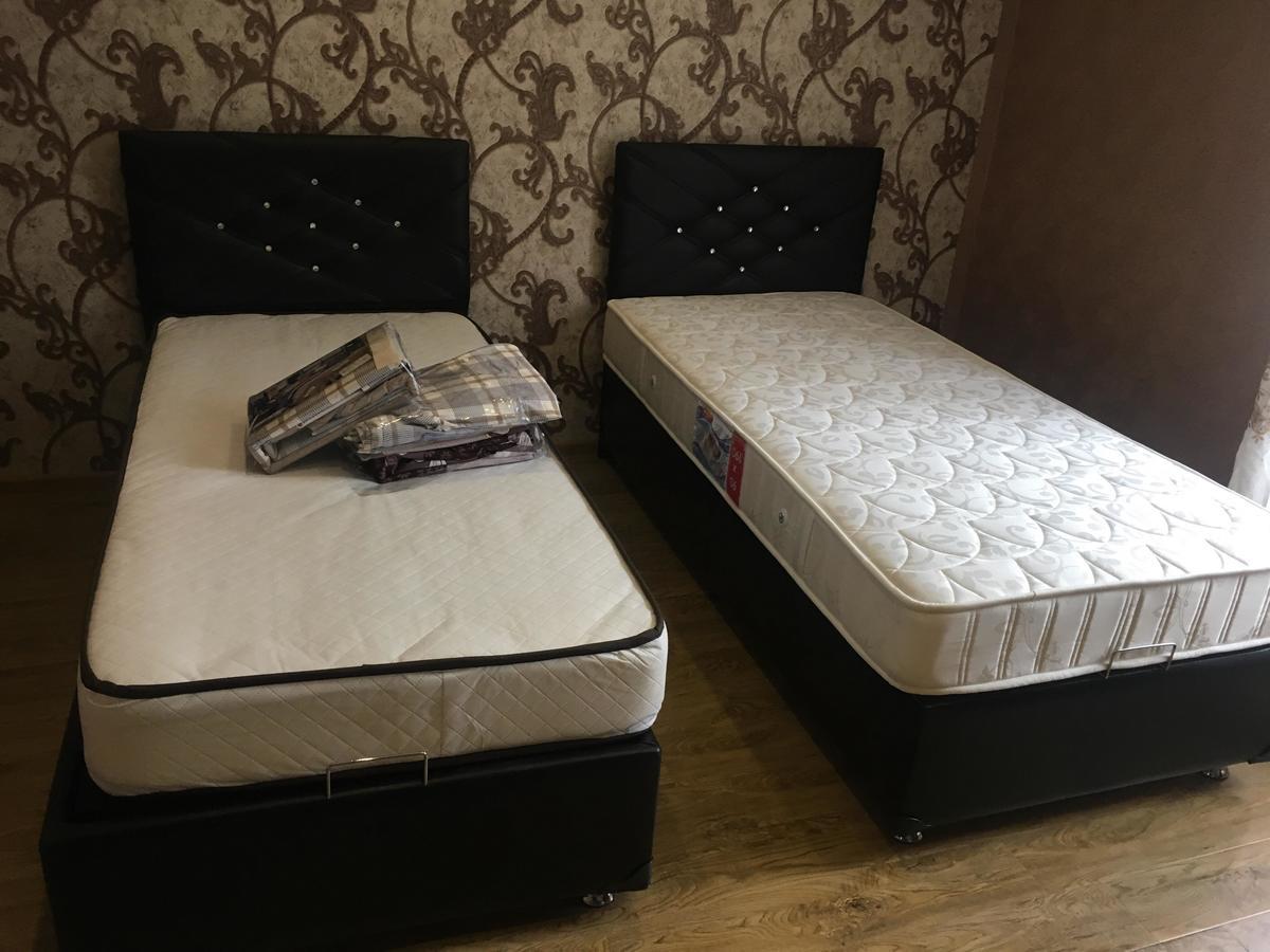 Lela'S Guest House Batumi Ngoại thất bức ảnh